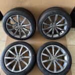 18 Inch VW Passat Wheel Set With Tires 3G0601025Q