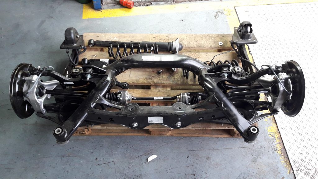 VW Tiguan 5NA subframe rear axle