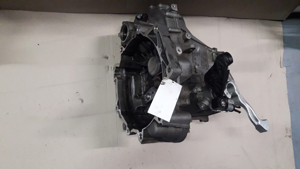 VW GOLF 7 Gearbox Gearbox NBJ
