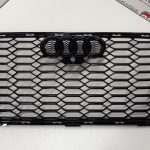 Audi RS4 8W Facelift Grille Front NEW 8W0853651BF