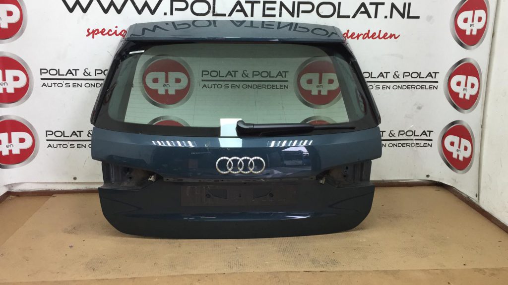 Audi A6 4K Avant Tailgate
