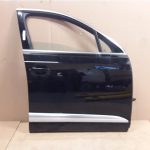 Audi Q7 4M porter / door on the right for ly9b