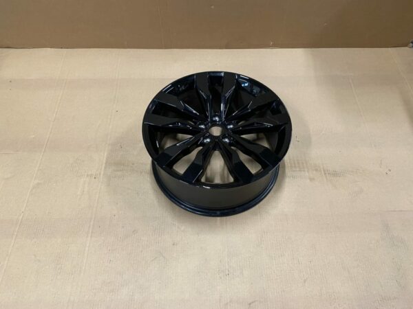 19 Inch VW T Roc Enkel Suzuka Velg 2GA601025AE