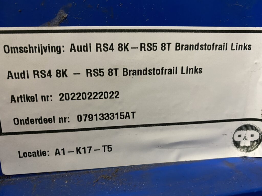 Audi RS4 8K RS5 8T Fuel Rail Left 079133315AT - Image 3