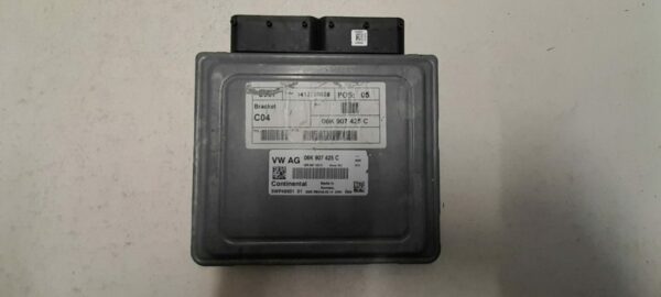 VW Scirocco 1K8 ECU Motor Computer 06K907425C