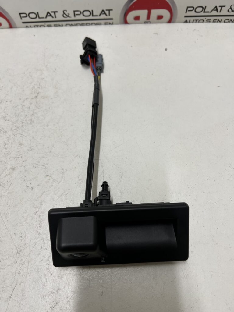 VW Tiguan 5NA Tailgate Opener + Camera 5NA827566D