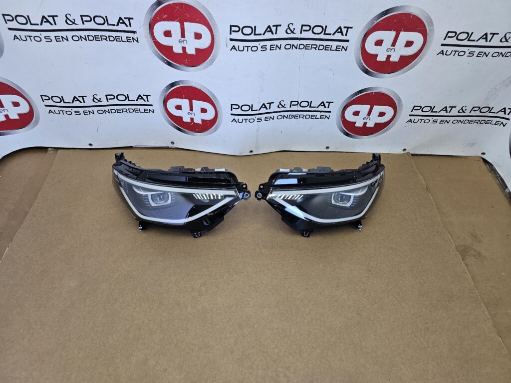 ID. BUZZ IQ LED HEADLIGHTS