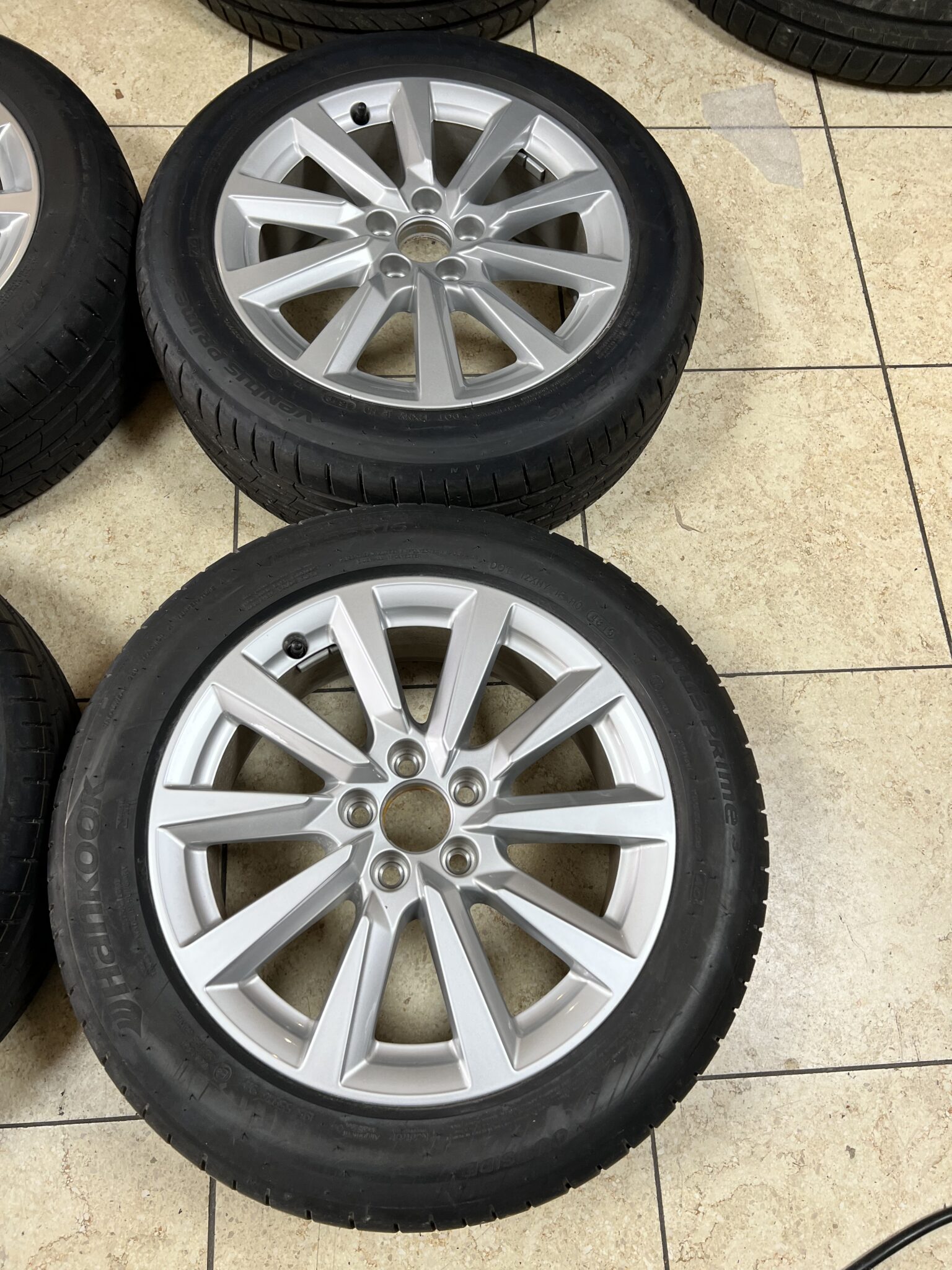 16 Inch Audi A1 Rims With Tires 82A601025C
