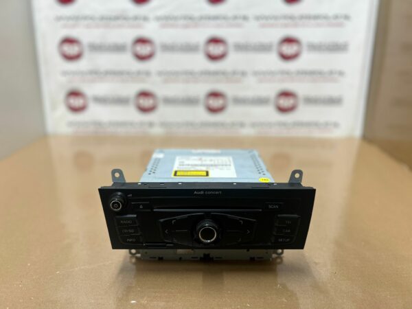 Audi A4 8K Regelunit Multi Media 8T1035186B