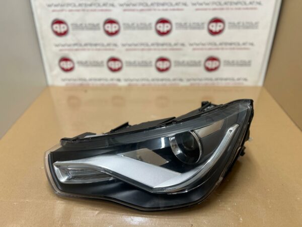 A1 8x Bi-Xenon headlight on the left 8x0941003k