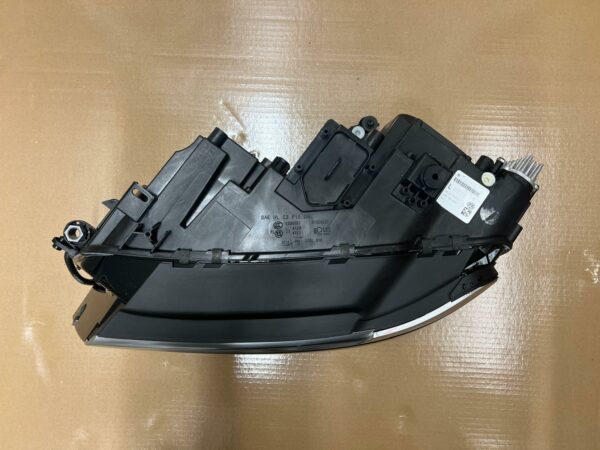 Tiguan Allspace LED headlight on the left 5NN941081C - Image 3