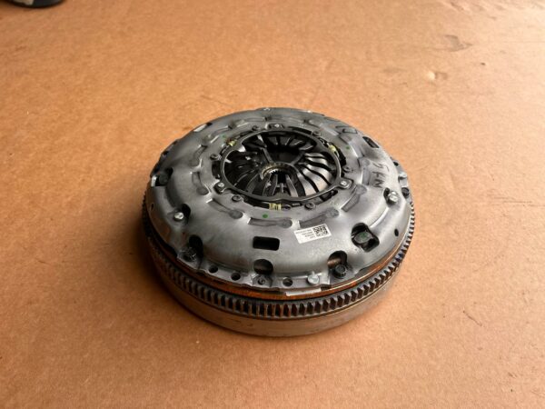 VW - Audi DSG flywheel 5km 05L105266B