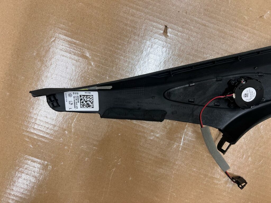 ID7 A-Stijl Bekleding Links Zwart 14A8673233B - Afbeelding 3