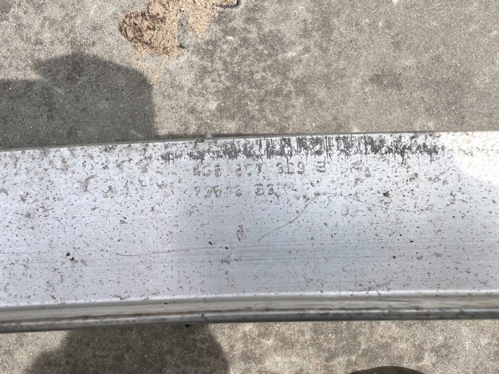 A6 4G Bumberbulk Achter 4G8807309B - Afbeelding 2