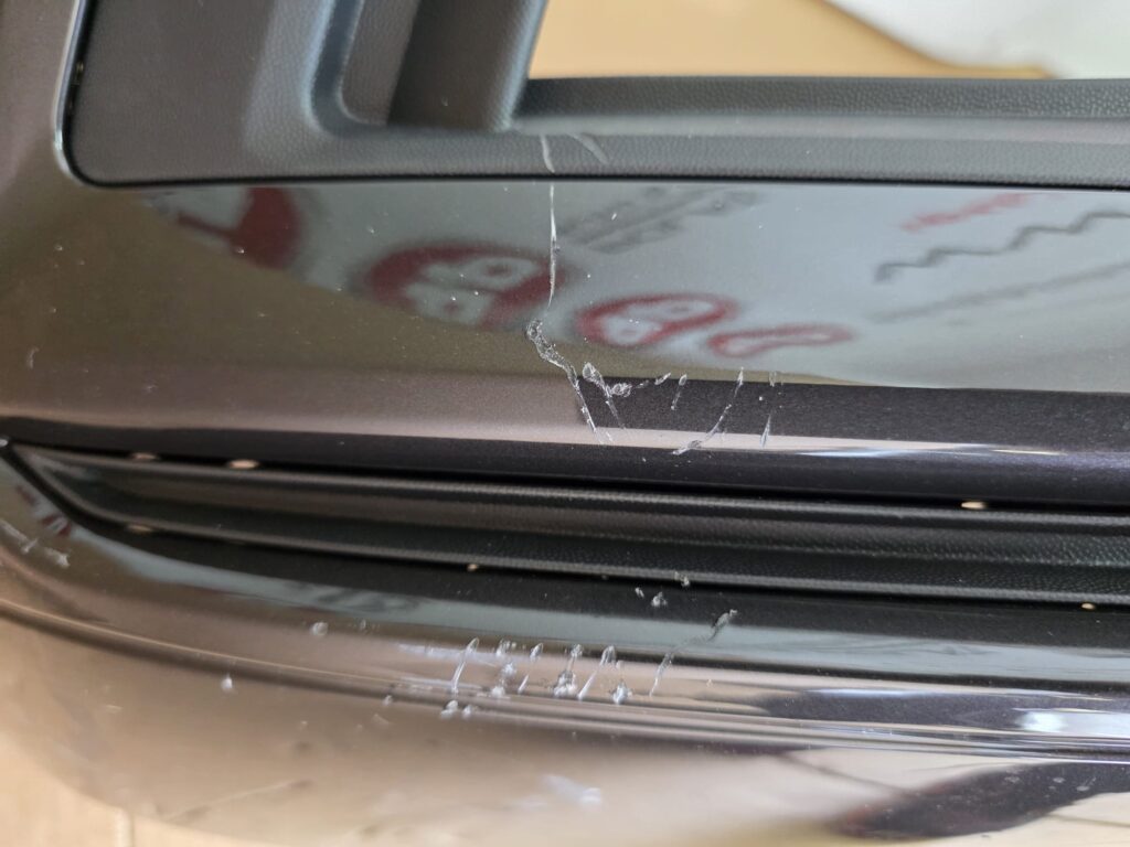 VW Passat B8 facelift Voorbumper LB7R - Afbeelding 2