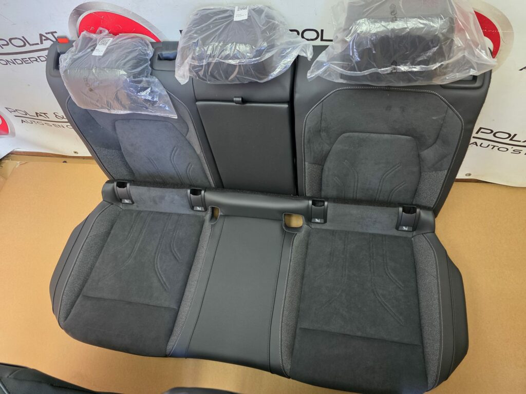 Golf 8 Facelift Leder Alcantara Interieur - Afbeelding 3