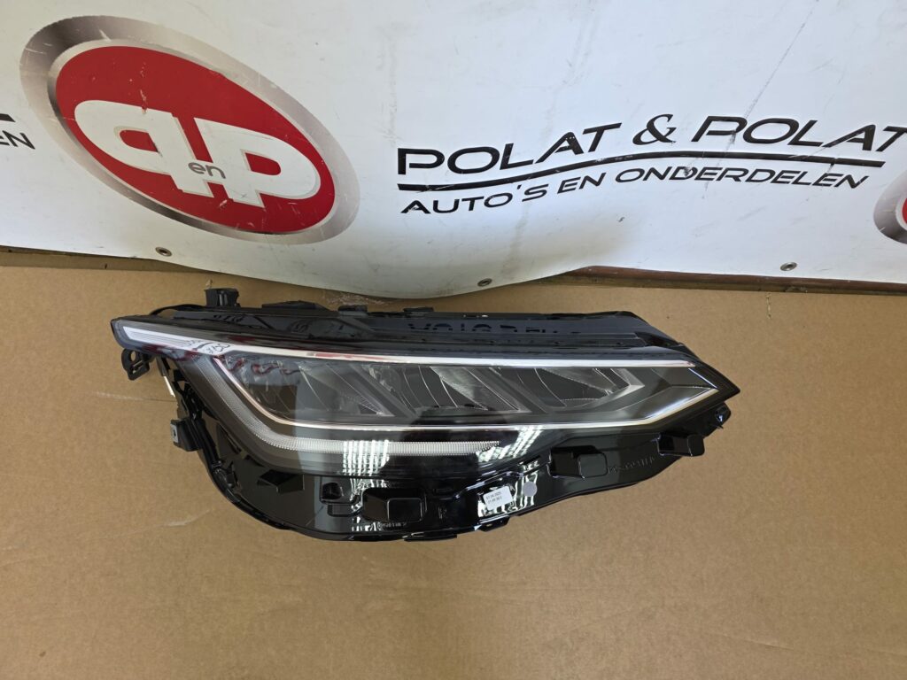 Golf 8 facelift Koplamp Rechts 5H1941006A nieuw