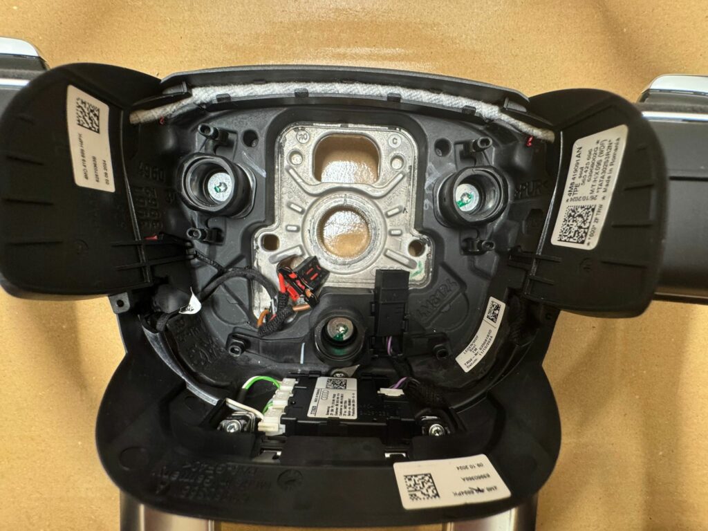 Q8 RSQ8 Multifunctioneel Alcantara Stuurwiel 4M8419091AN - Afbeelding 6