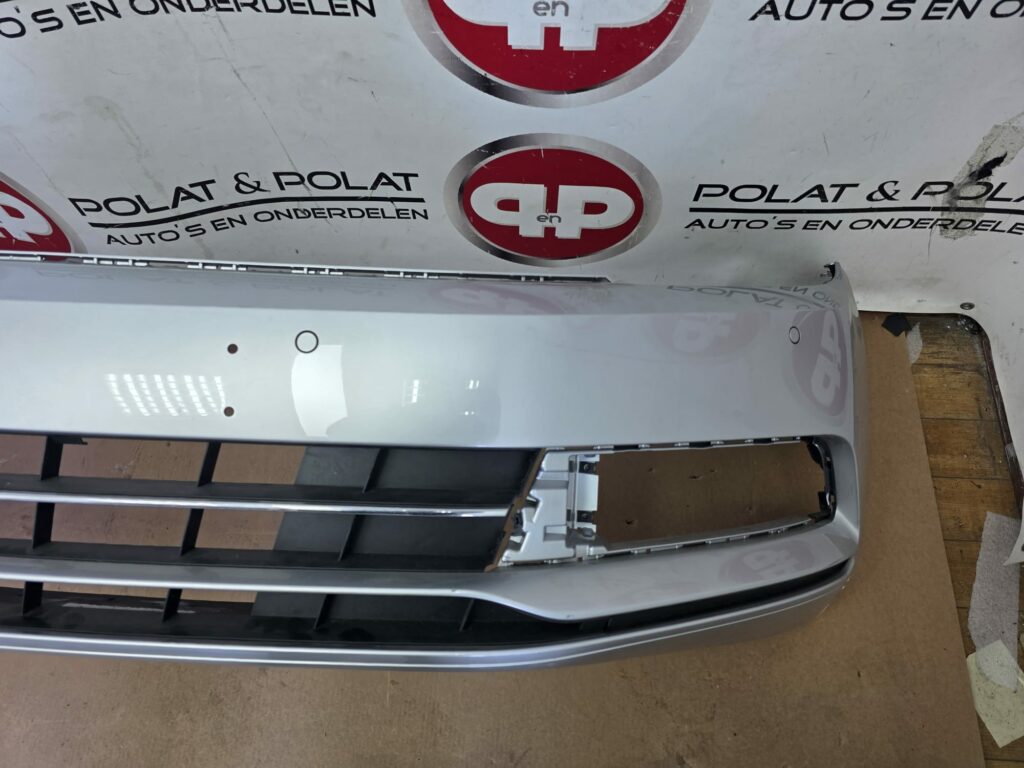 Passat B8 3G Voorbumper 6xPDC - Afbeelding 2