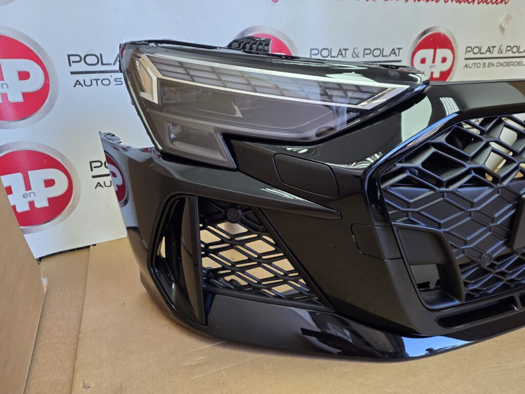 Audi RS3 8Y voorbumper met koplampen - Afbeelding 2