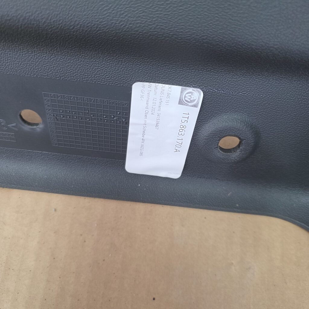 ID Buzz cargo tussen wand - Afbeelding 3