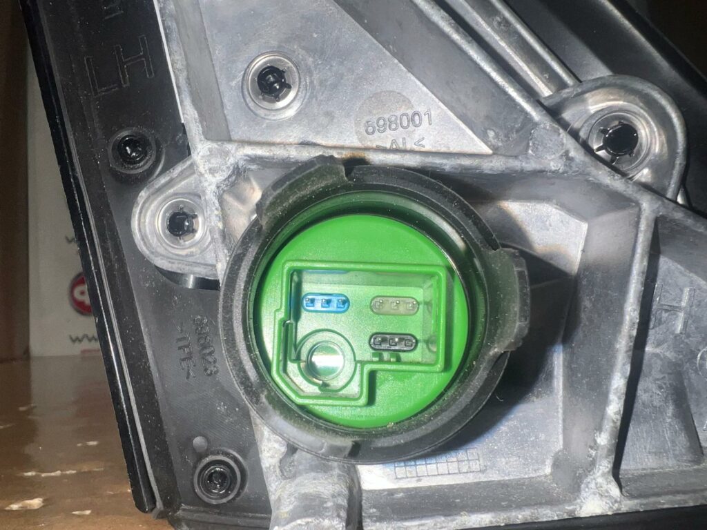 BMW 5 Series F10 Outside Spiegel Right - Image 4