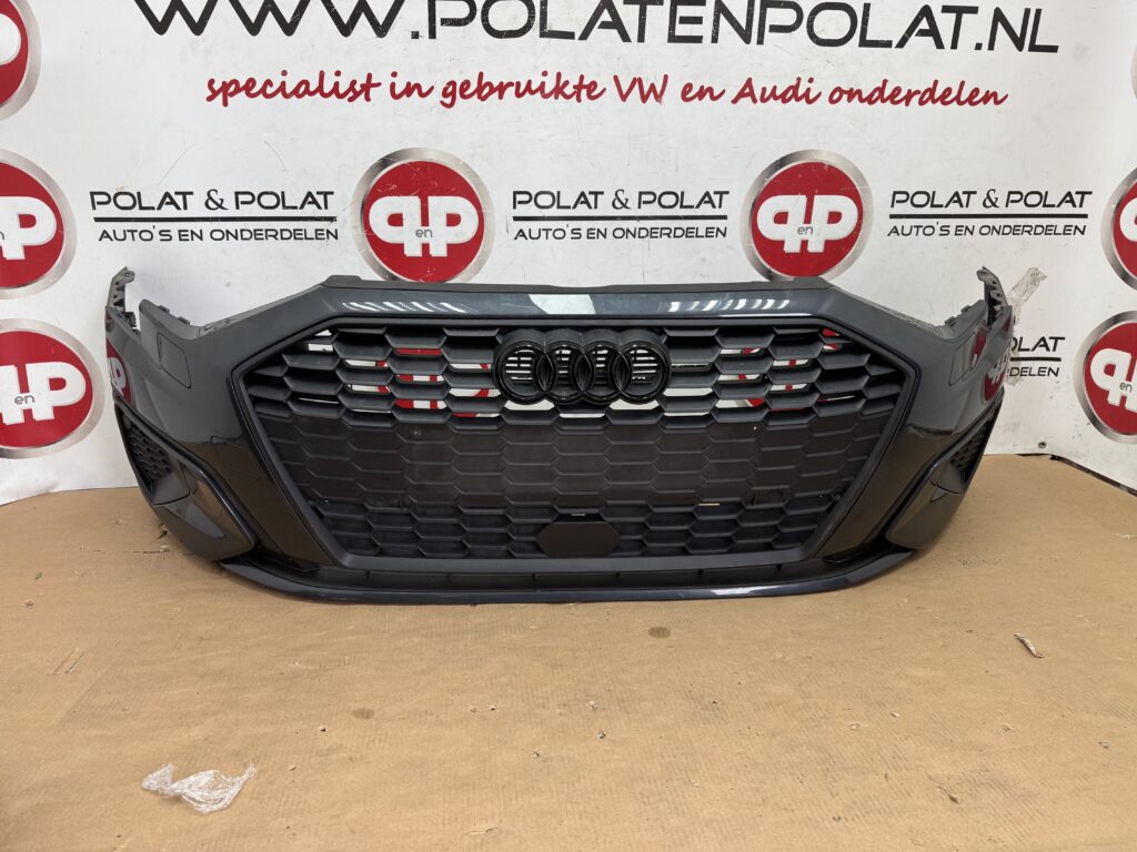 Audi A3 8Y sportback voorbumper 6x pdc
