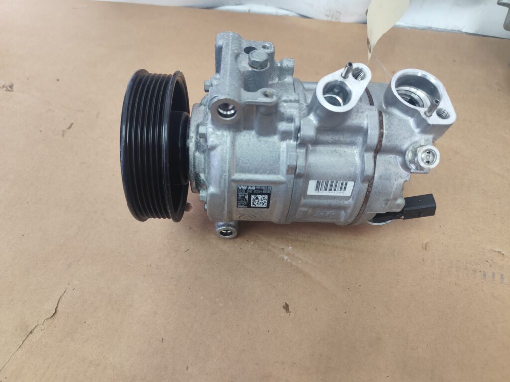 VW – Audi Aircopomp 5Q0816803H