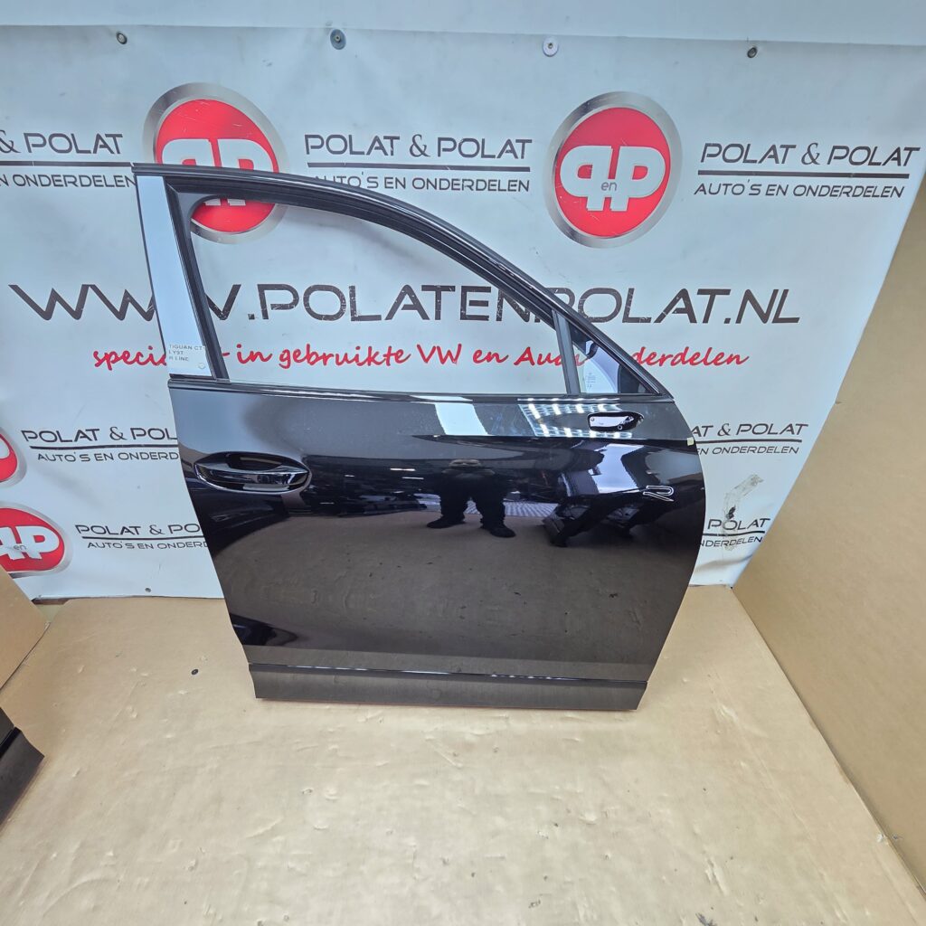 Tiguan CT1 Rechts voor portier LY9T