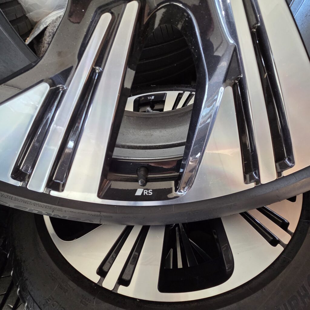22 Inch Audi E-tron Rims with tires - Image 3
