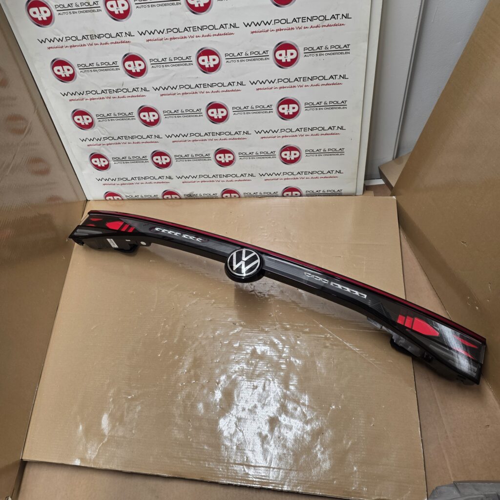 VW TAYRON Achterlicht