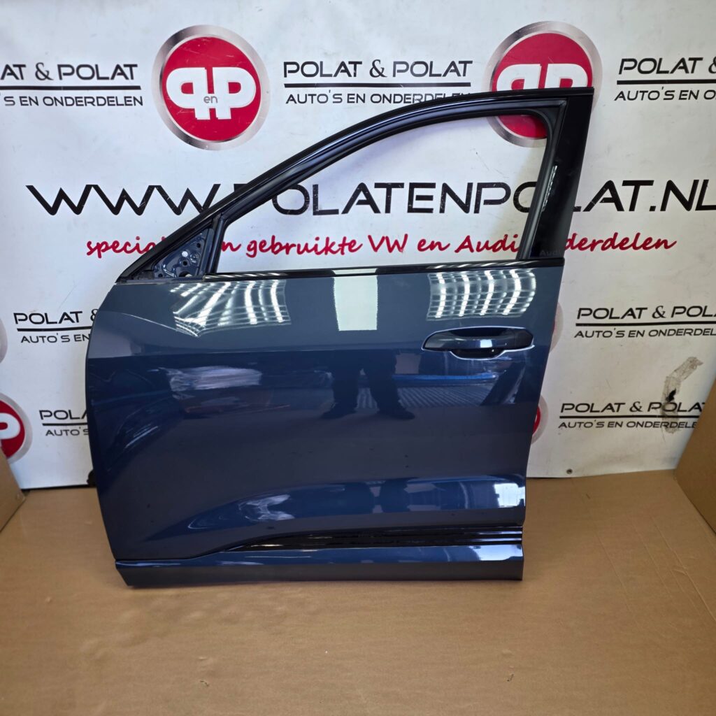 Audi E-Tron 4KE Portier linkss Voor LZ5Y