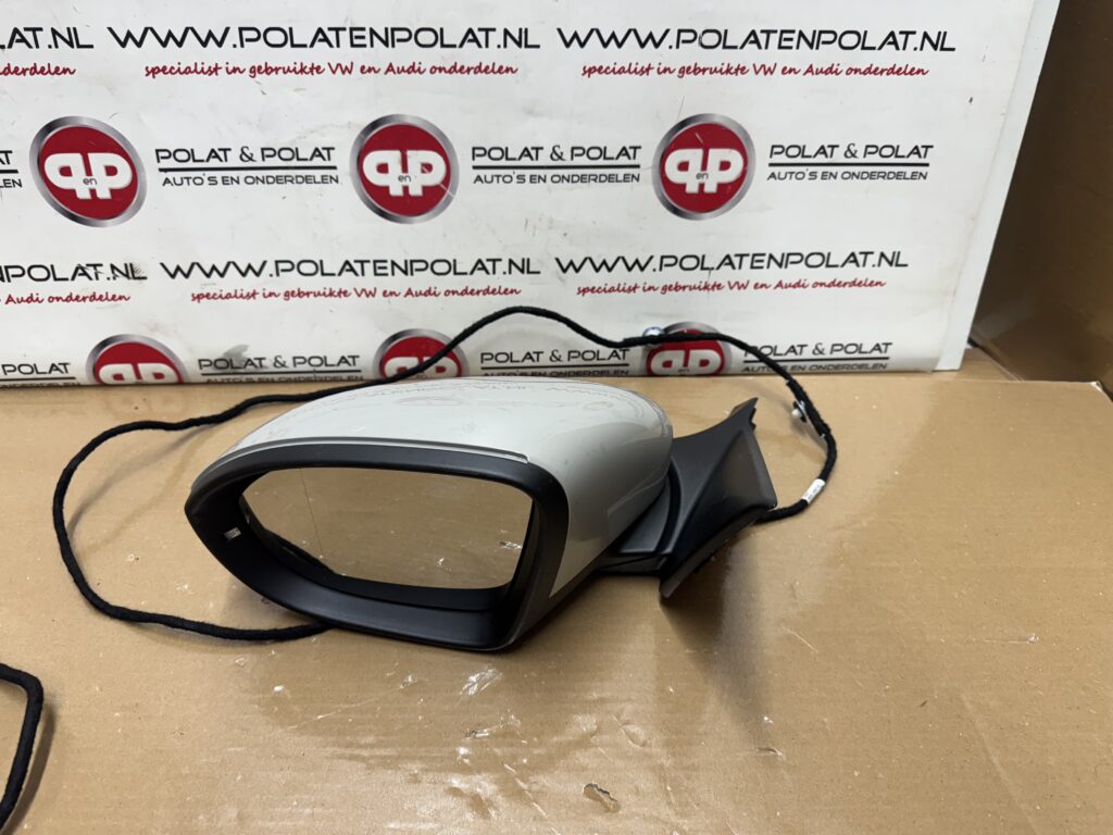 VW T-Roc facelift Cabrio Spiegel links