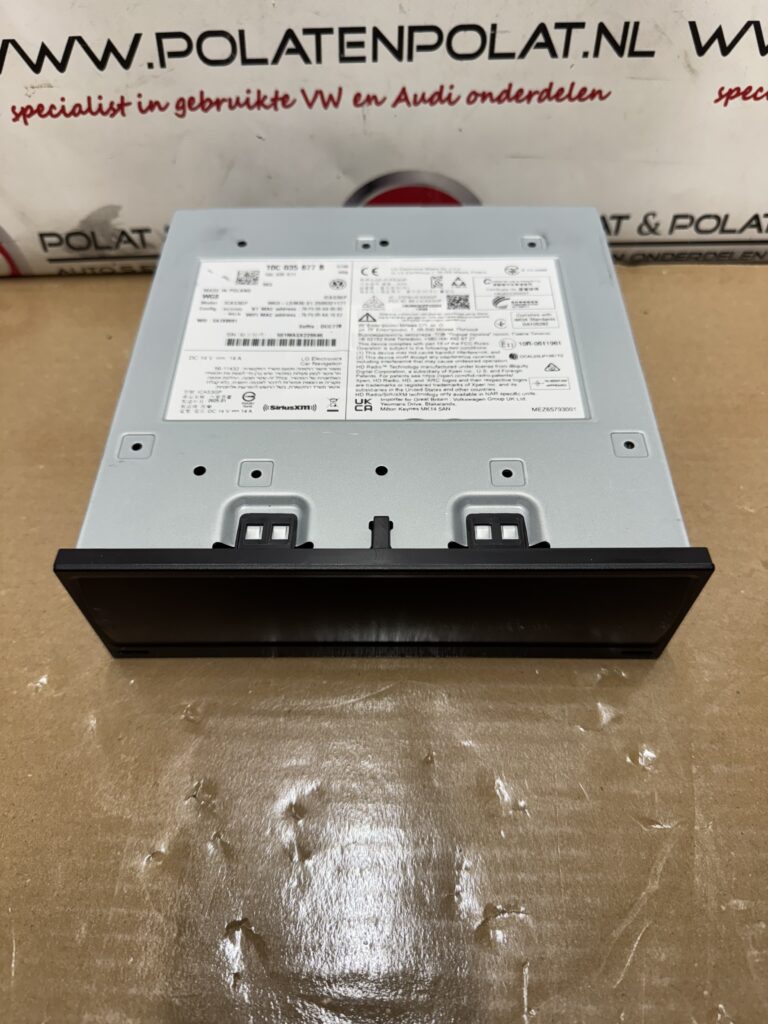 Multimedia navigatie Unit 10C035877B