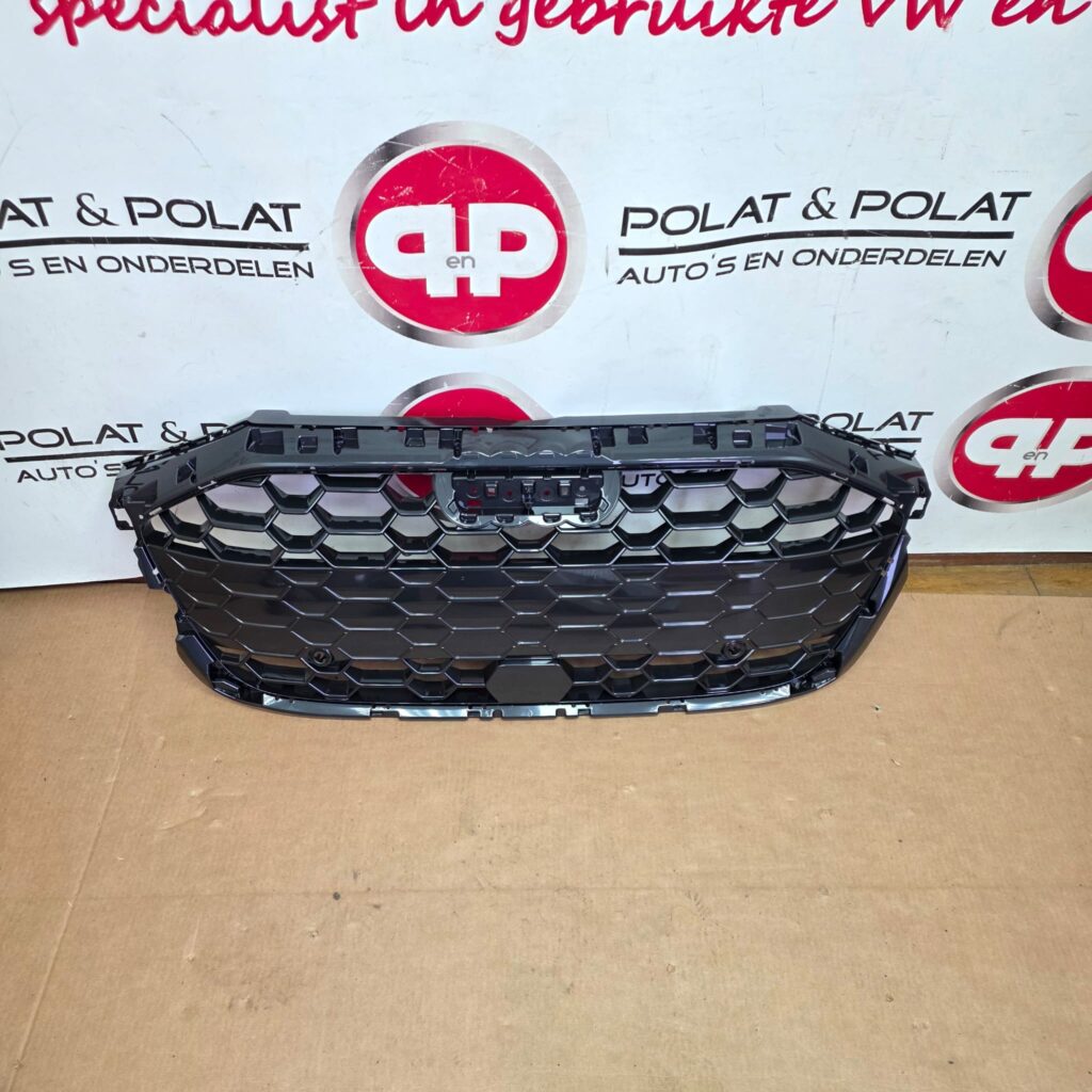 A3 8Y facelift grille original and new