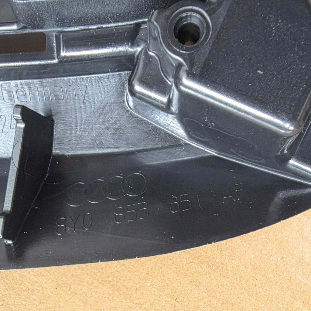 Audi A3 S3 8Y facelift grille blackline - Image 3