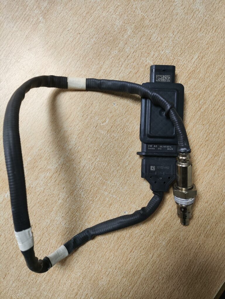 Lambda probe nox sensor