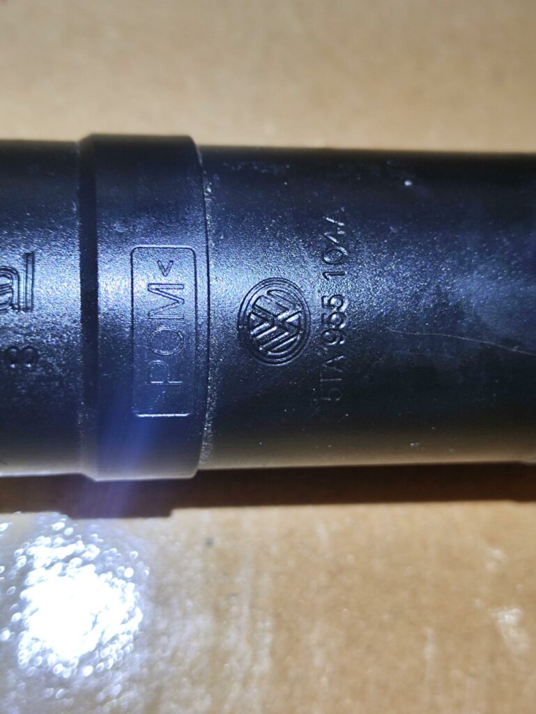 TOURAN 5TA Koplampsproeier rechts 5TA955104A - Afbeelding 2