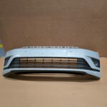 VW Golf sportsvan voorbumper