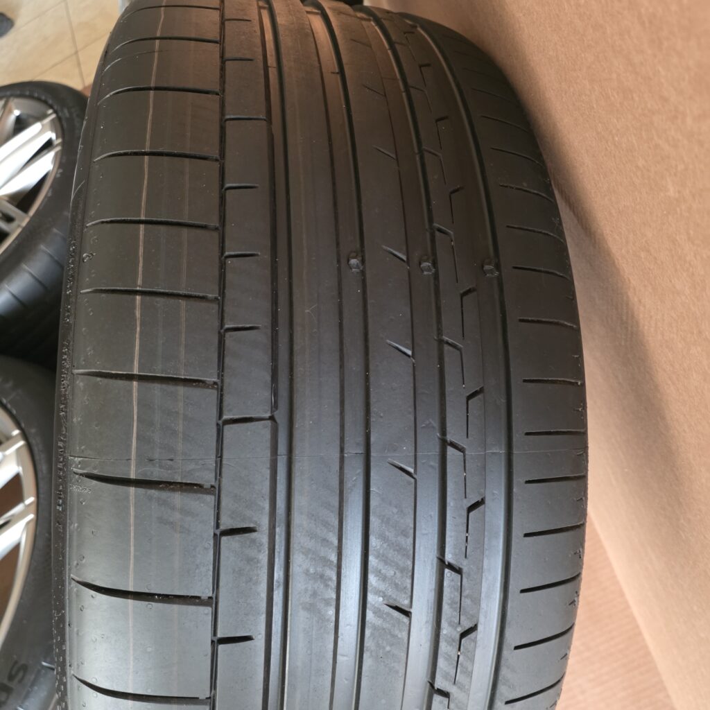 23 Inch Audi RSQ8 Q8 Rims with Continental Tires - Image 5