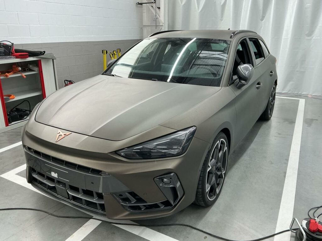 CUPRA Leon Facelift voorkop LS8A