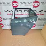 Cupra Born links achter portier LC6C