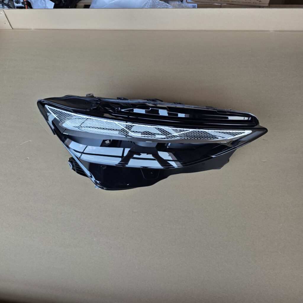Audi A6 4P matrix headlight right
