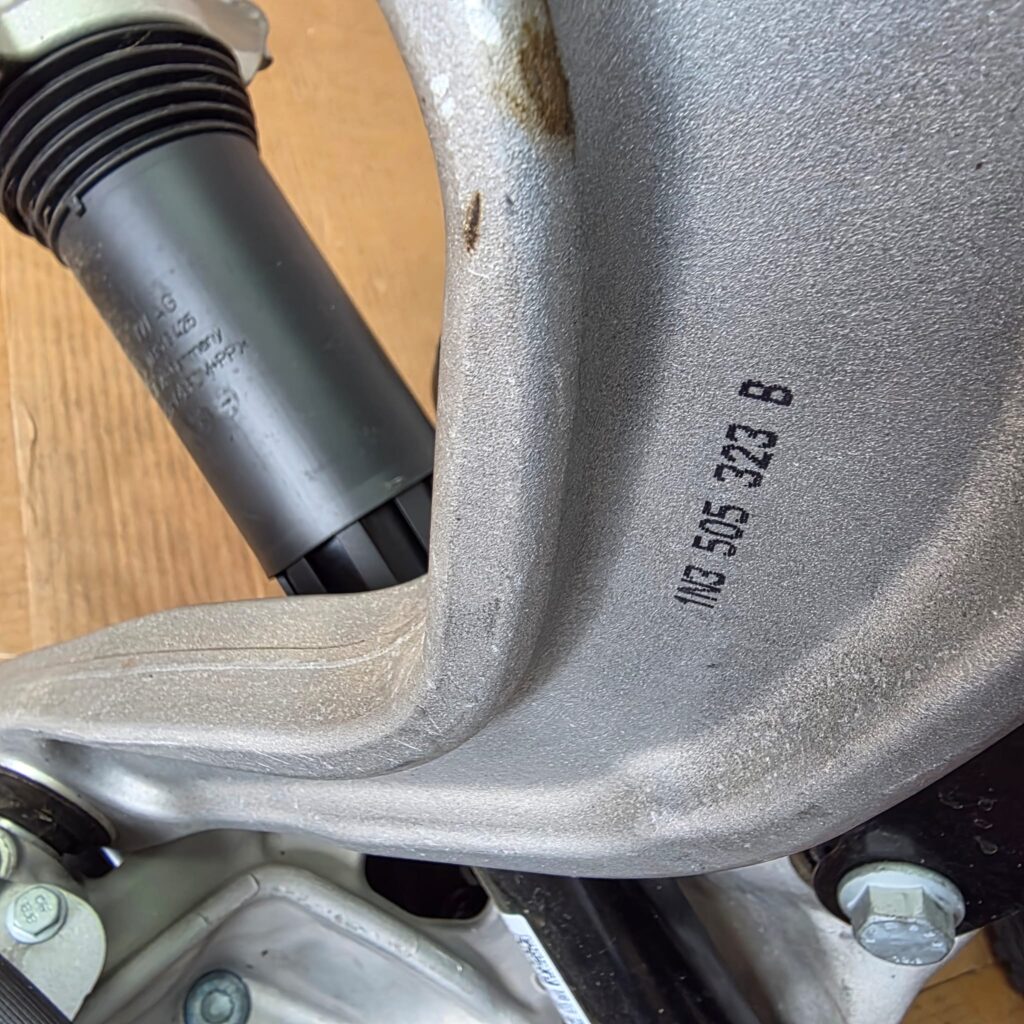 VW ID Buzz suspension Rear right - Image 5