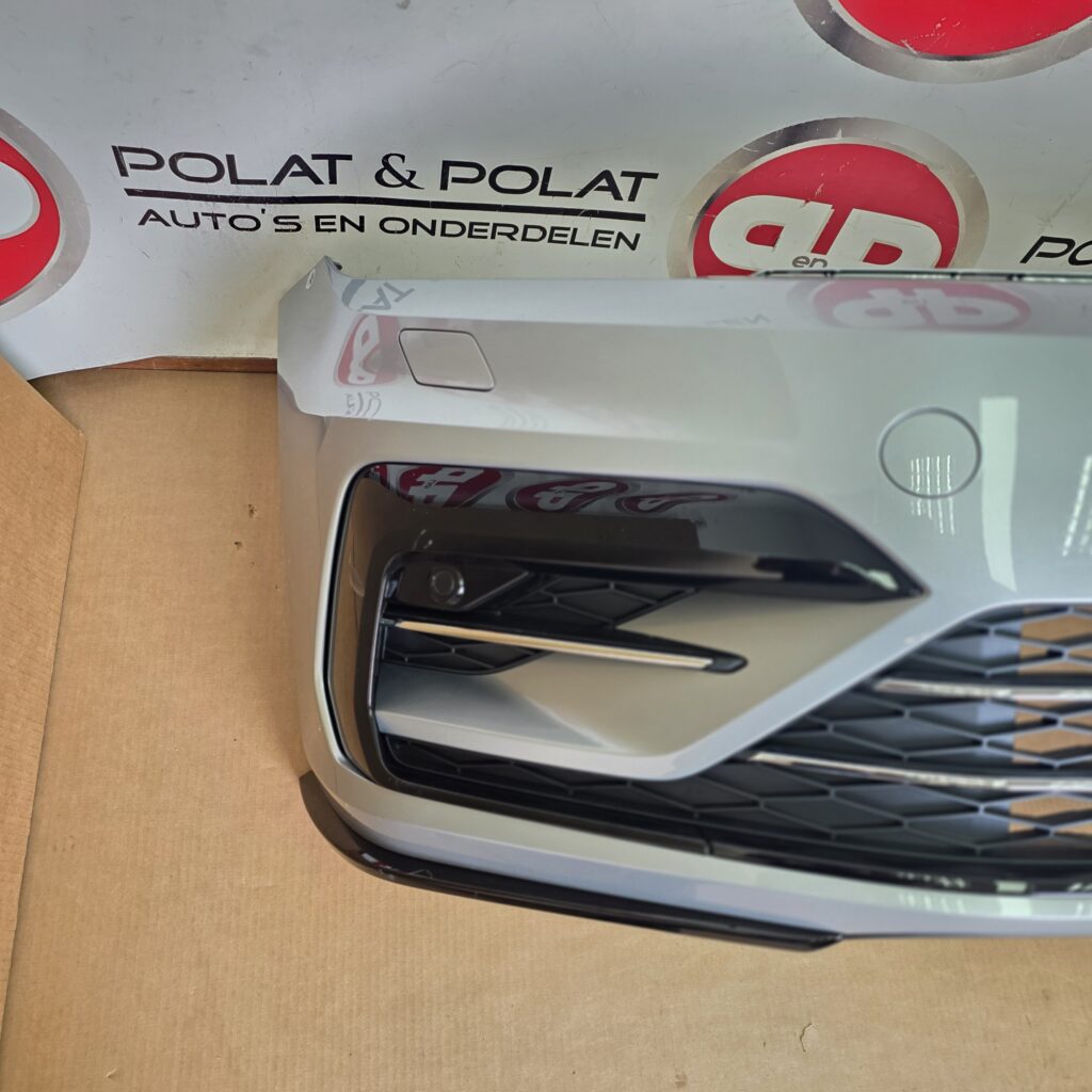 Touran 5TA r-line Front Bumper LM7P - Image 2