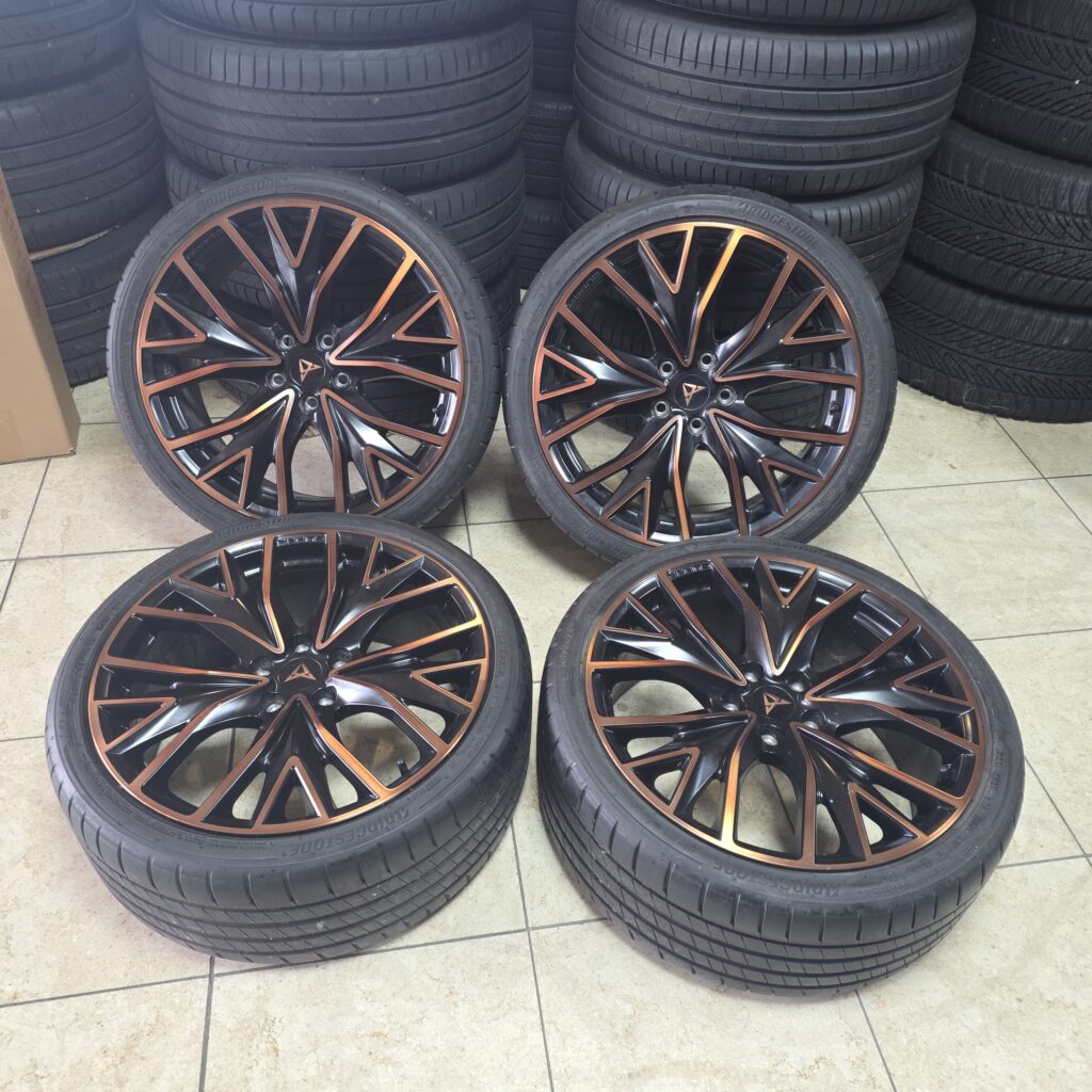 19 Inch Seat Cupra Leon 5F Set Velgen Met Banden