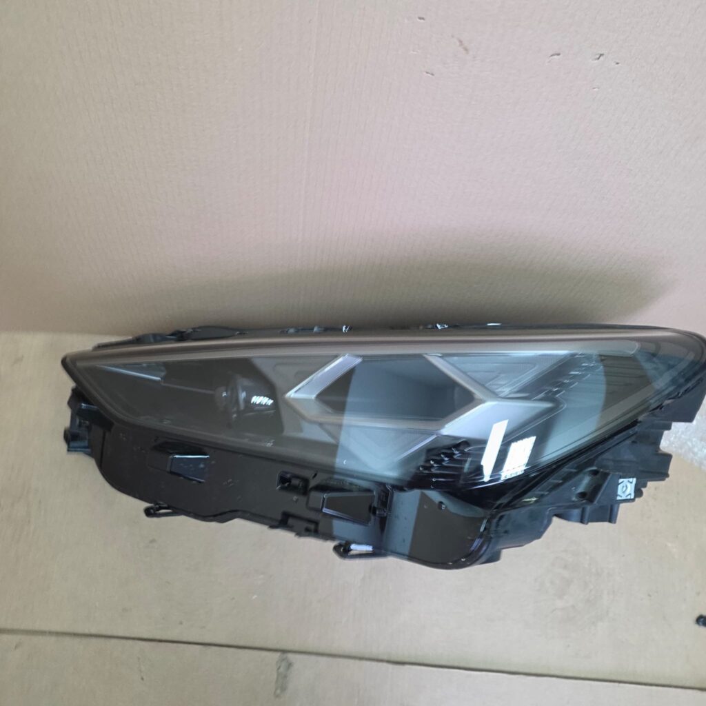 Cupra Terramar koplamp links 578941059C
