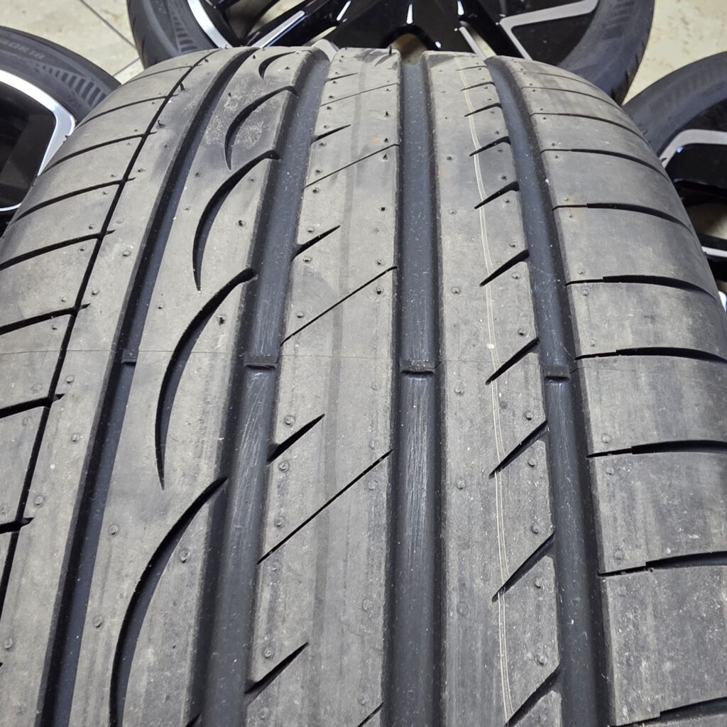 18 inch original York rims summer tires Volkswagen Golf 8 5H0601025AS - Image 4