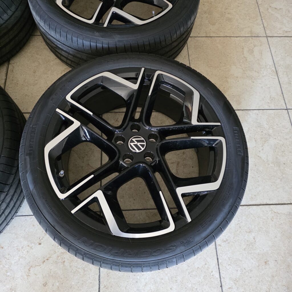 20 Inch Tiguan CT1 York Velgen Set met nieuwe banden - Afbeelding 2