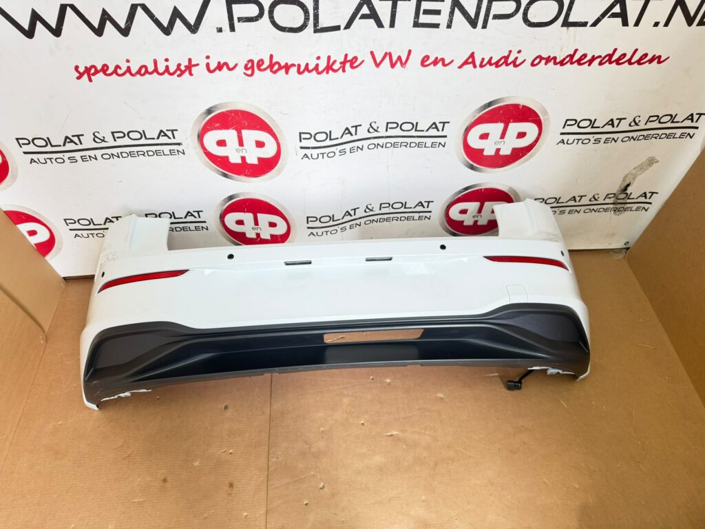 Golf 8 achterbumper Lc9a